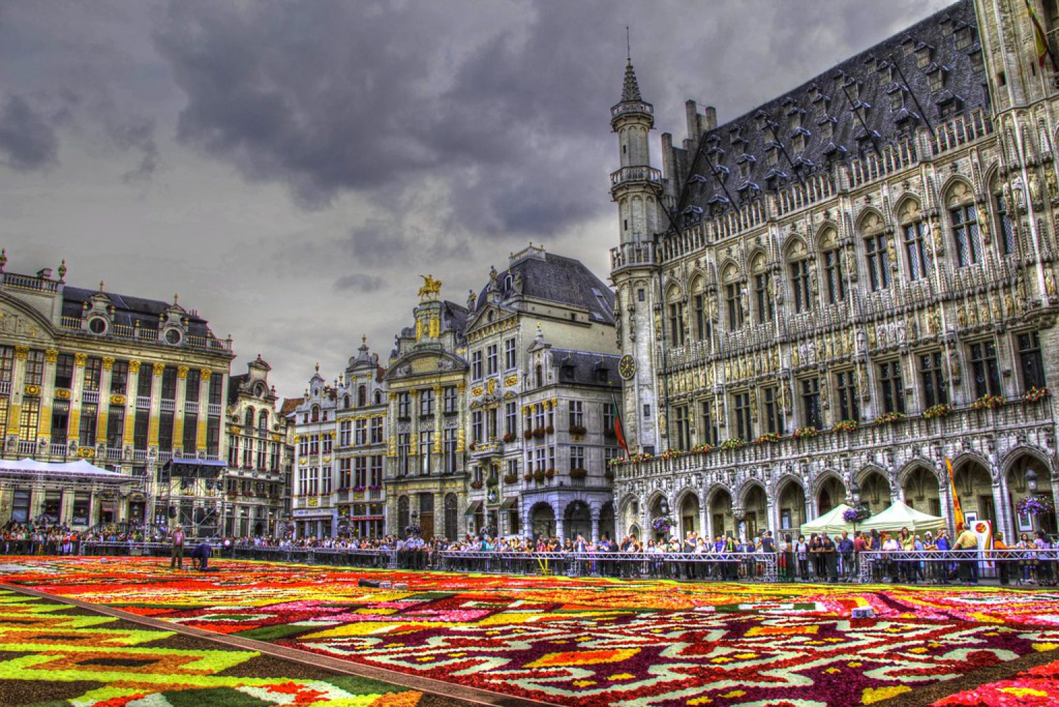 Brussel. Гранд Плейс Брюссель. Бельгия площадь Гранд-пляс. Площадь Гран-плас в Брюсселе. Столица Бельгии Брюссель.